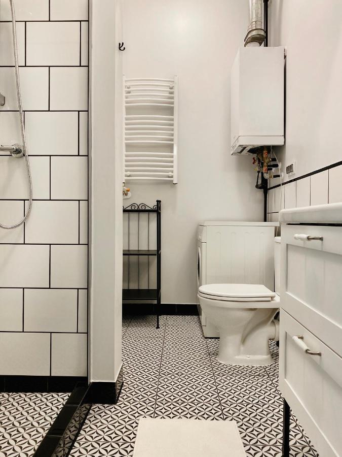 Cozy Apartment In The Heart Of Jewish District Krakow Bagian luar foto