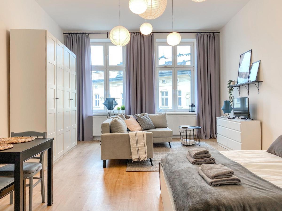 Cozy Apartment In The Heart Of Jewish District Krakow Bagian luar foto