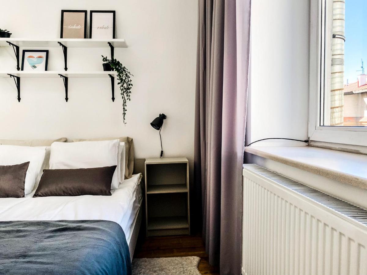 Cozy Apartment In The Heart Of Jewish District Krakow Bagian luar foto