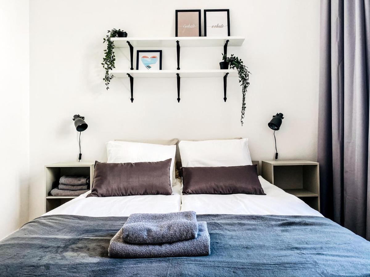 Cozy Apartment In The Heart Of Jewish District Krakow Bagian luar foto