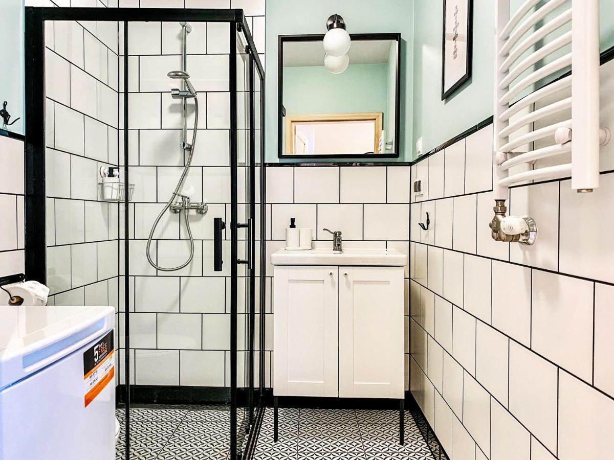 Cozy Apartment In The Heart Of Jewish District Krakow Bagian luar foto